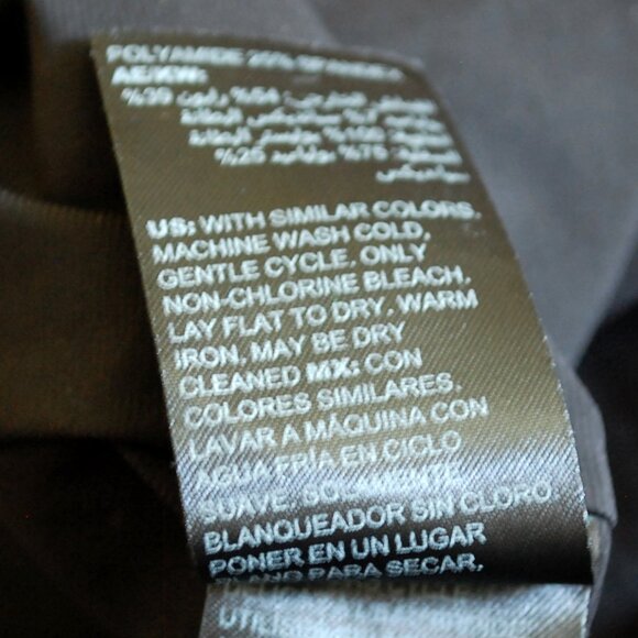 WHITE HOUSE BLACK MARKET Solid Black V-neck Bubble Sleeve Dress - Picture 4 of 5